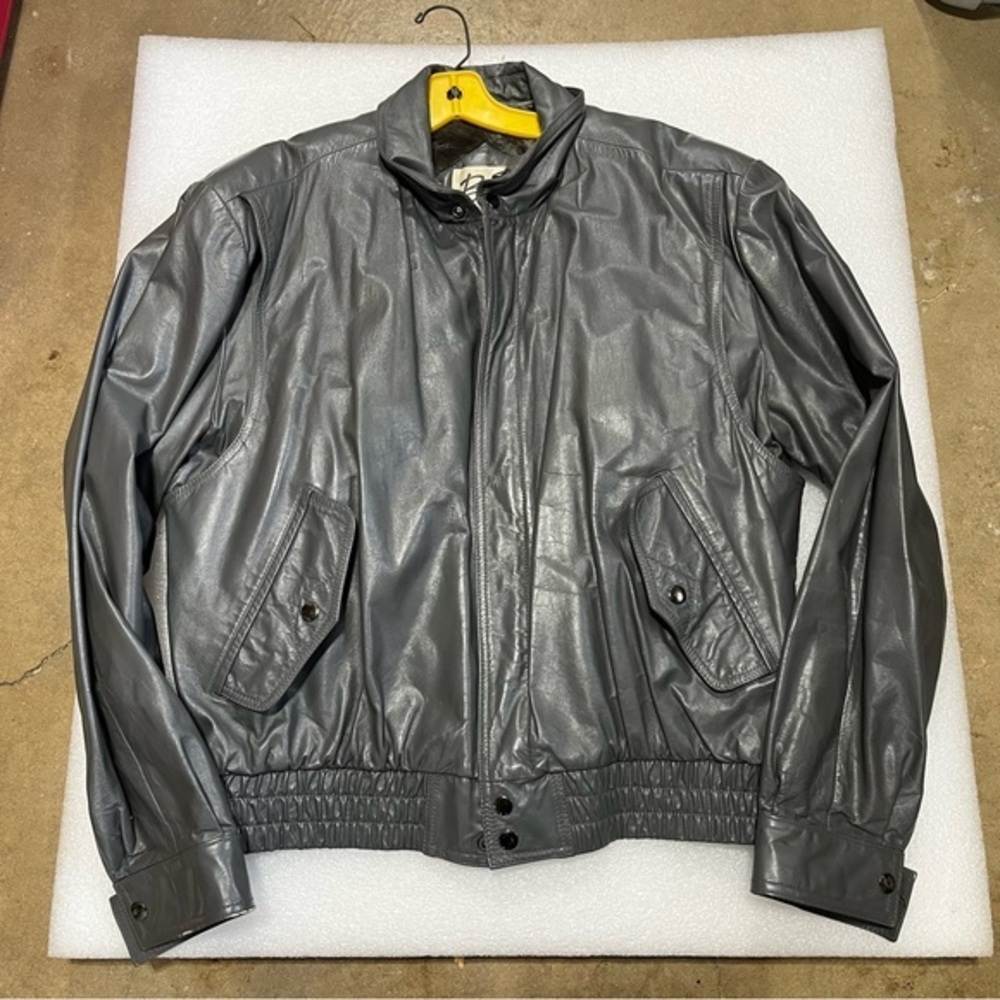VINTAGE BERMANS GraY LEATHER BOMBER JACKET Removable liner Mens SIZE 44